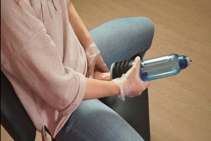 Verwenden Sie eine Pumpe, um den Penis zu vergrößern